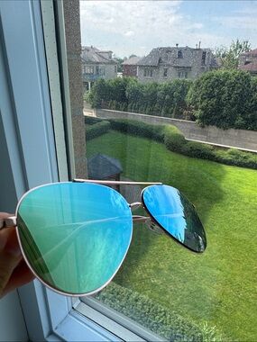 Aviator Sunglasses with Green Lenses